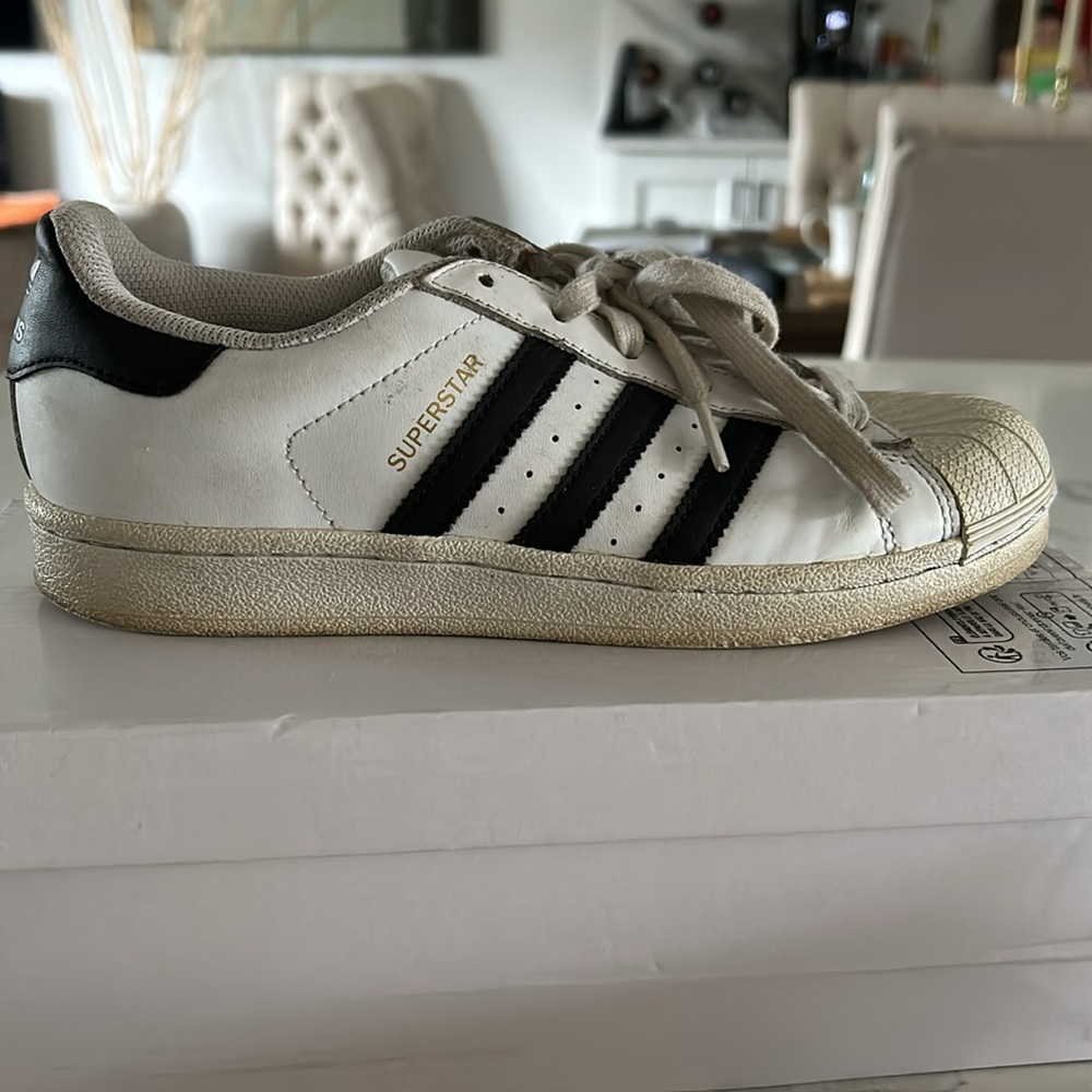 Adidas Superstar 2016 - Picture 5 of 9